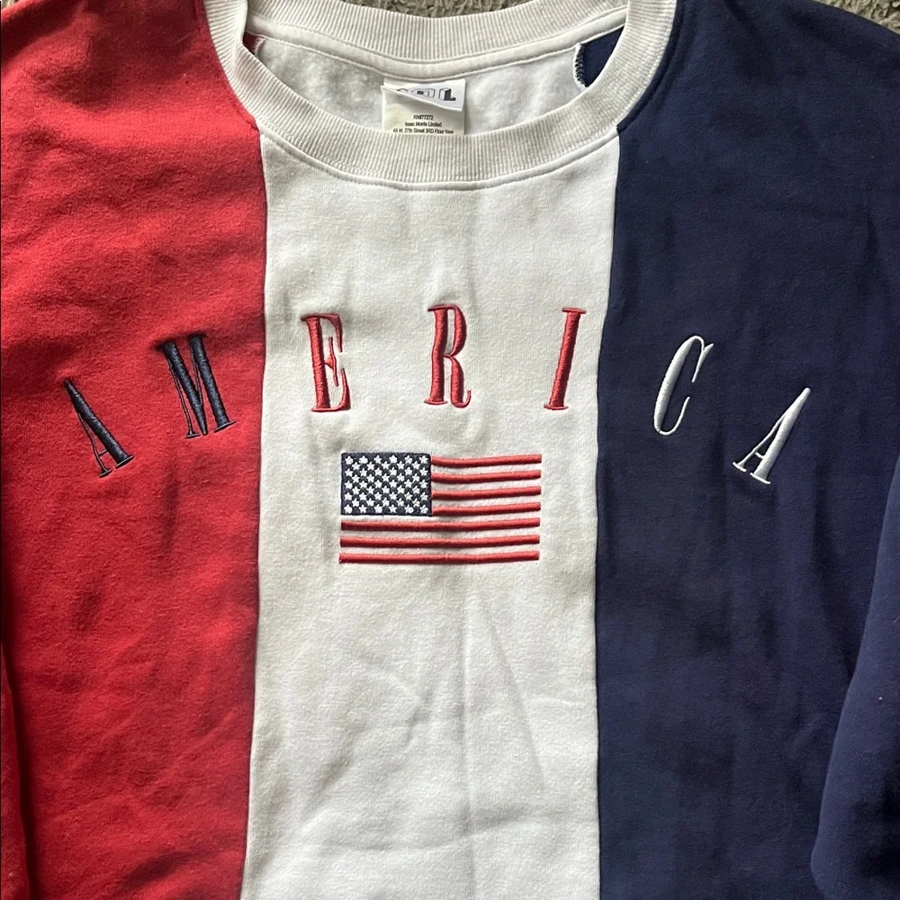 Women's American Sweatshirt | M - Picture 2 of 4